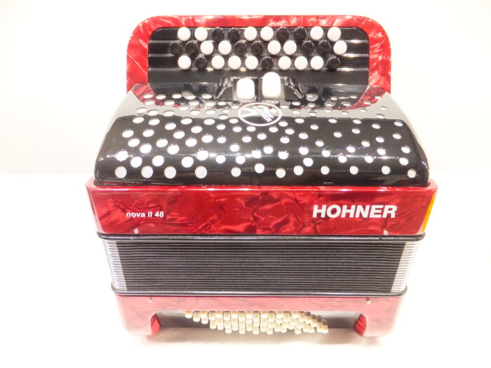 Hohner Nova II, C System $1695.00